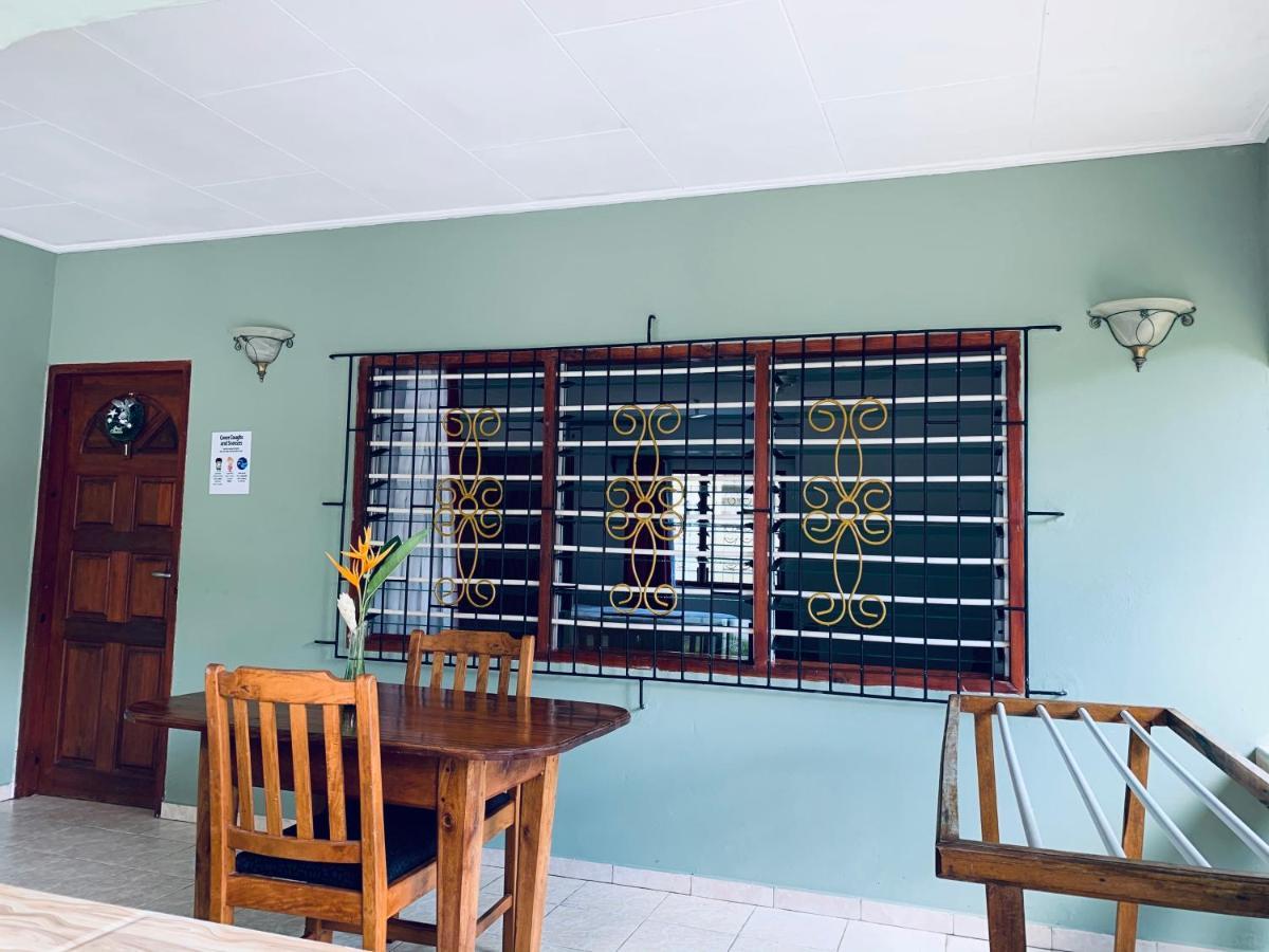 Chez May Paule Anse Volbert Village 외부 사진